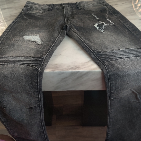 Road Narrows N.Y.C Boys Distressed Jeans Black 10 - Picture 10 of 12